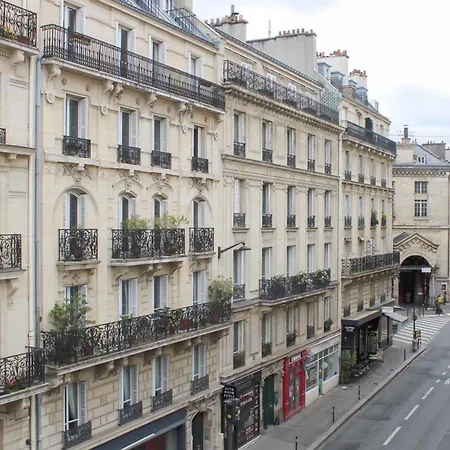 Nice Duplex Near Montparnasse * פריז